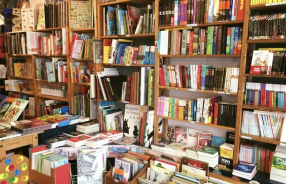 Comment un livre arrive sur la table des libraires ? Entretien avec Valérie Hernandez