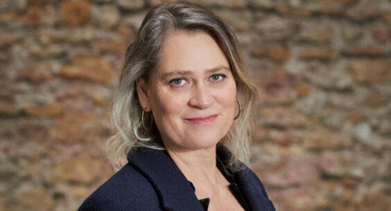 Sandrine Clarac : le métier de biographe d’artistes aux « Assises de la biographie » le 21 mars 2025