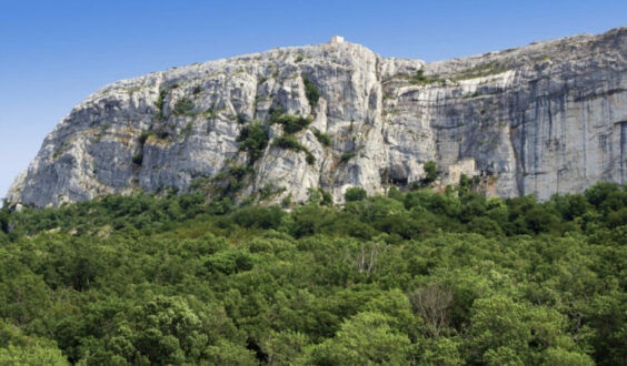 « Écrire son enfance » à la Sainte-Baume en Provence avec Anne Baatard