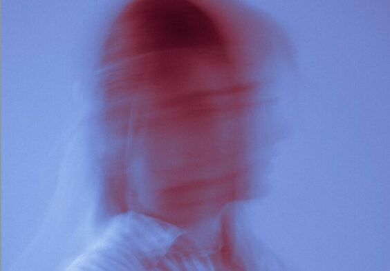 « Bleu percutant », Cécile Luquet