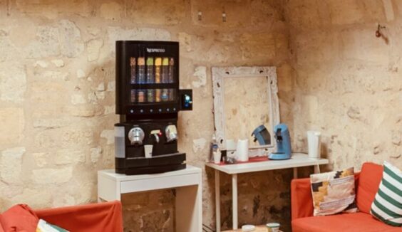 Est-ce que la machine à café peut faire une bonne nouvelle ?